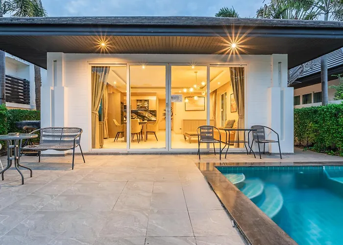 Palm Oasis Pool Villa By Pattaya Holiday